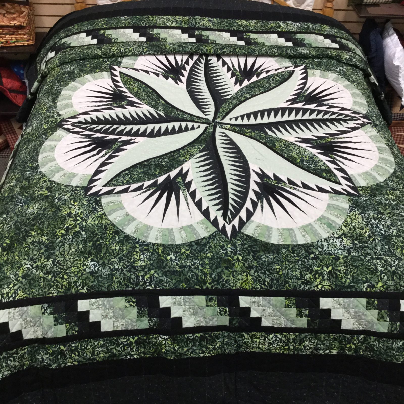 fire-island-hosta-quilt-queen-family-farm-handcrafts