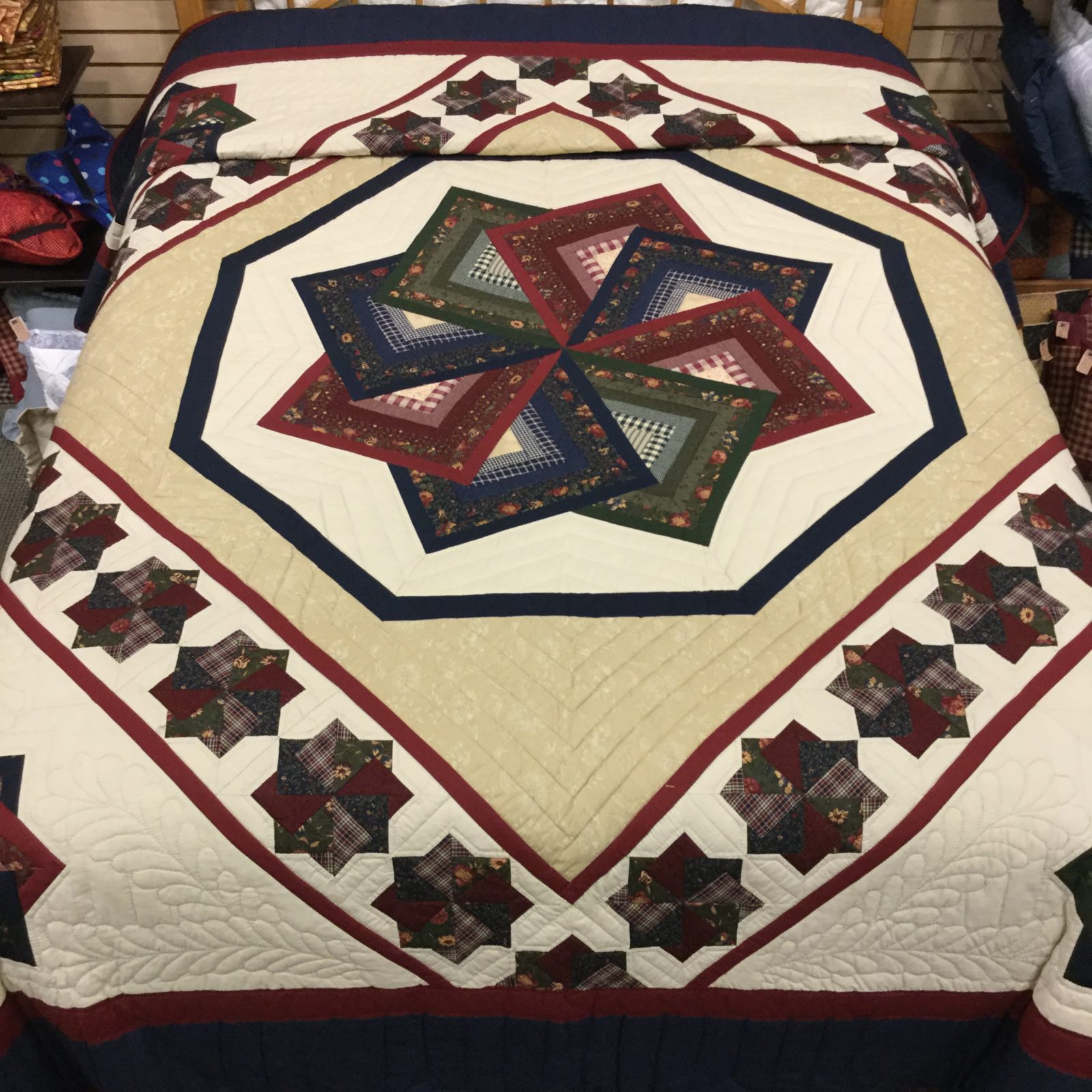 Spin Star Quilt | Queen | Family Farm Handcrafts | Handmade