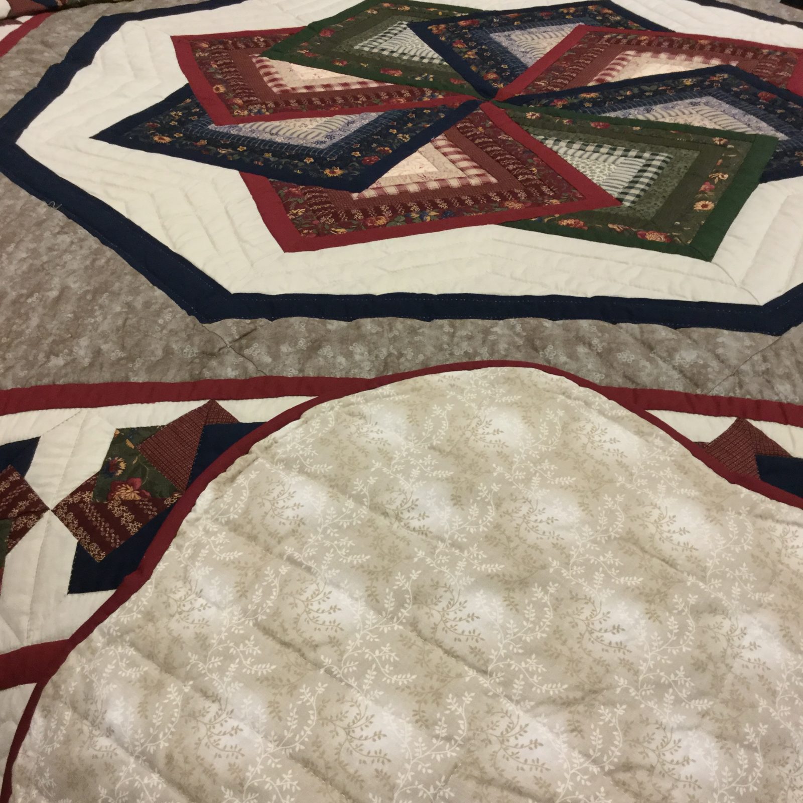 spin-star-quilt-queen-family-farm-handcrafts-amish-made