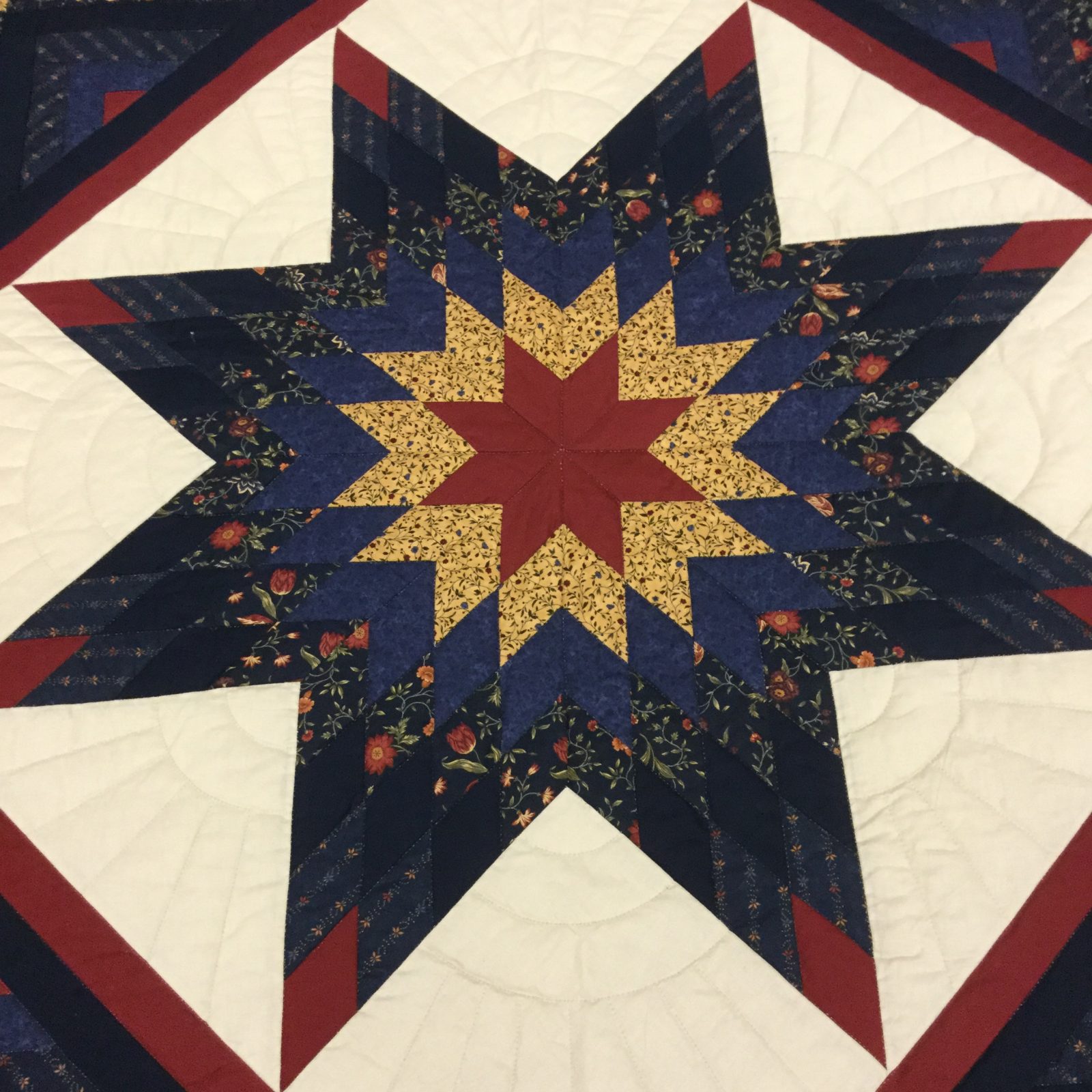 Log Cabin Lone Star Quilt | Family Farm Handcrafts | Queen