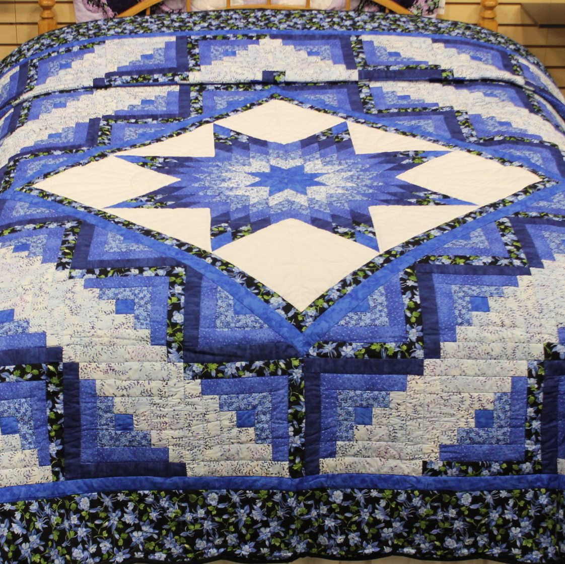 Star Log Cabin quilt- Log Cabin Lone Star - Family Farm Quilts ~ Family ...