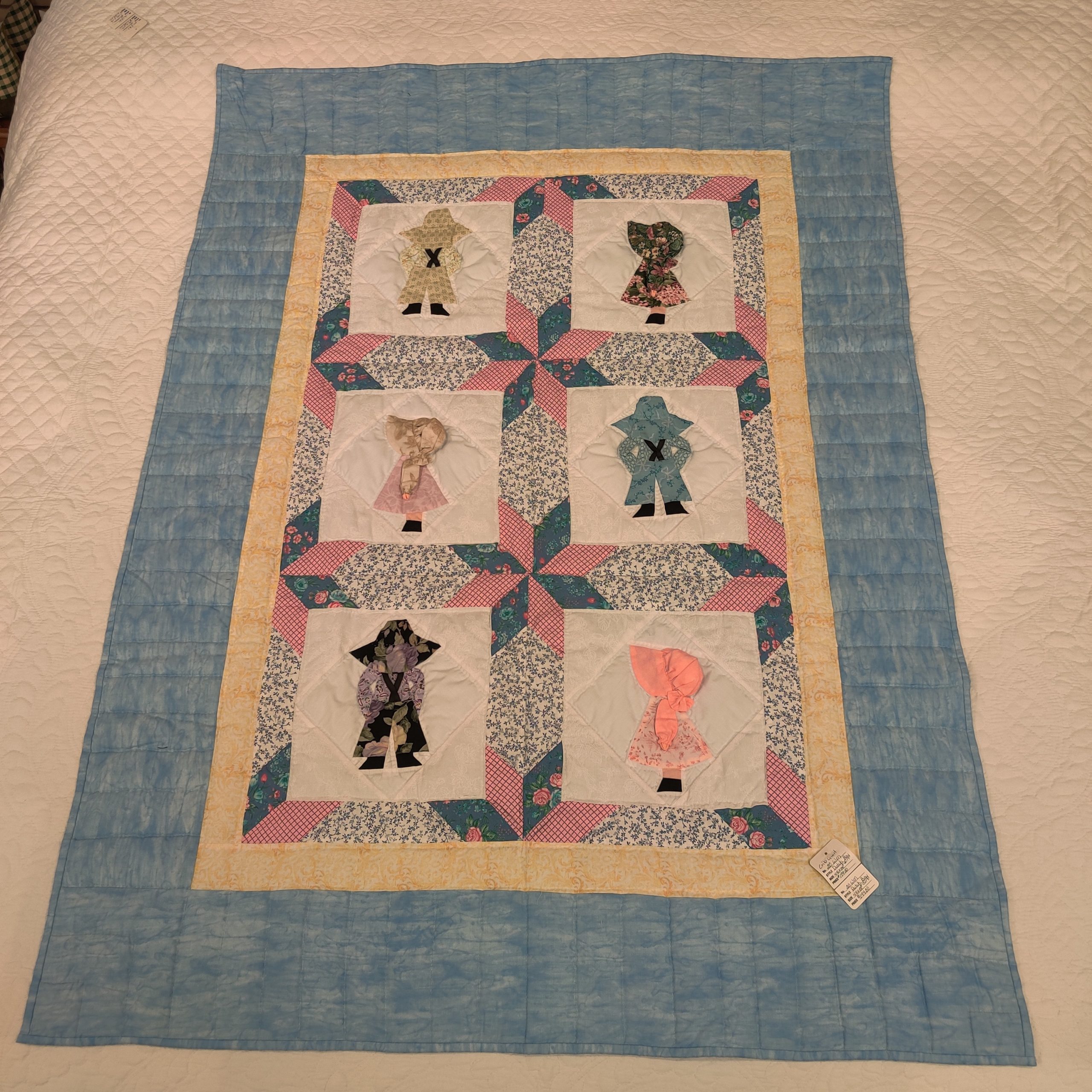 Dutch Boy And Girl Baby Quilt Family Farm Handcrafts