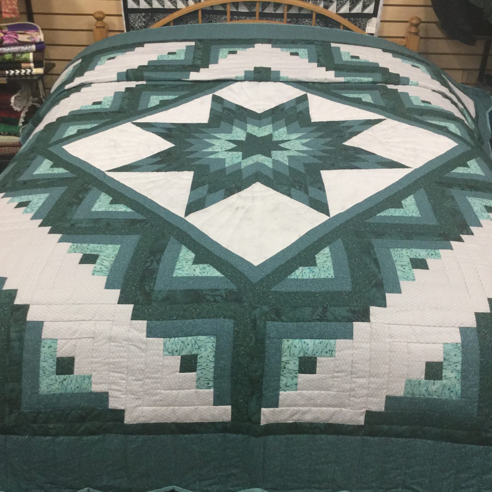 log-cabin-lone-star-quilt-family-farm-handcrafts-queen