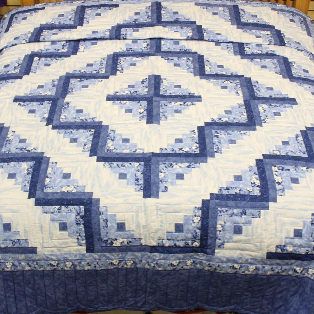 Blue Log Cabin Quilt Pattern